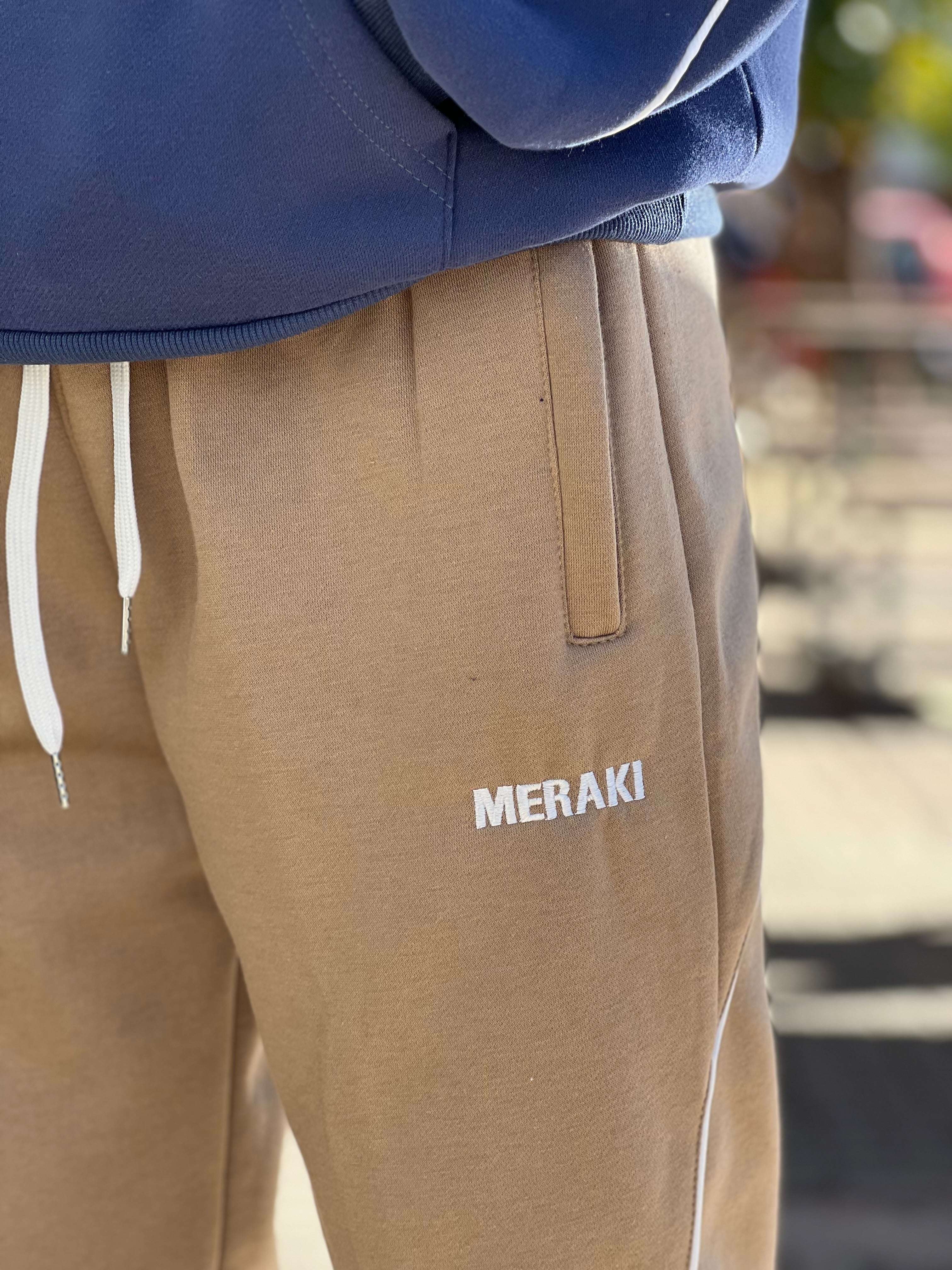 Pantalón líneas