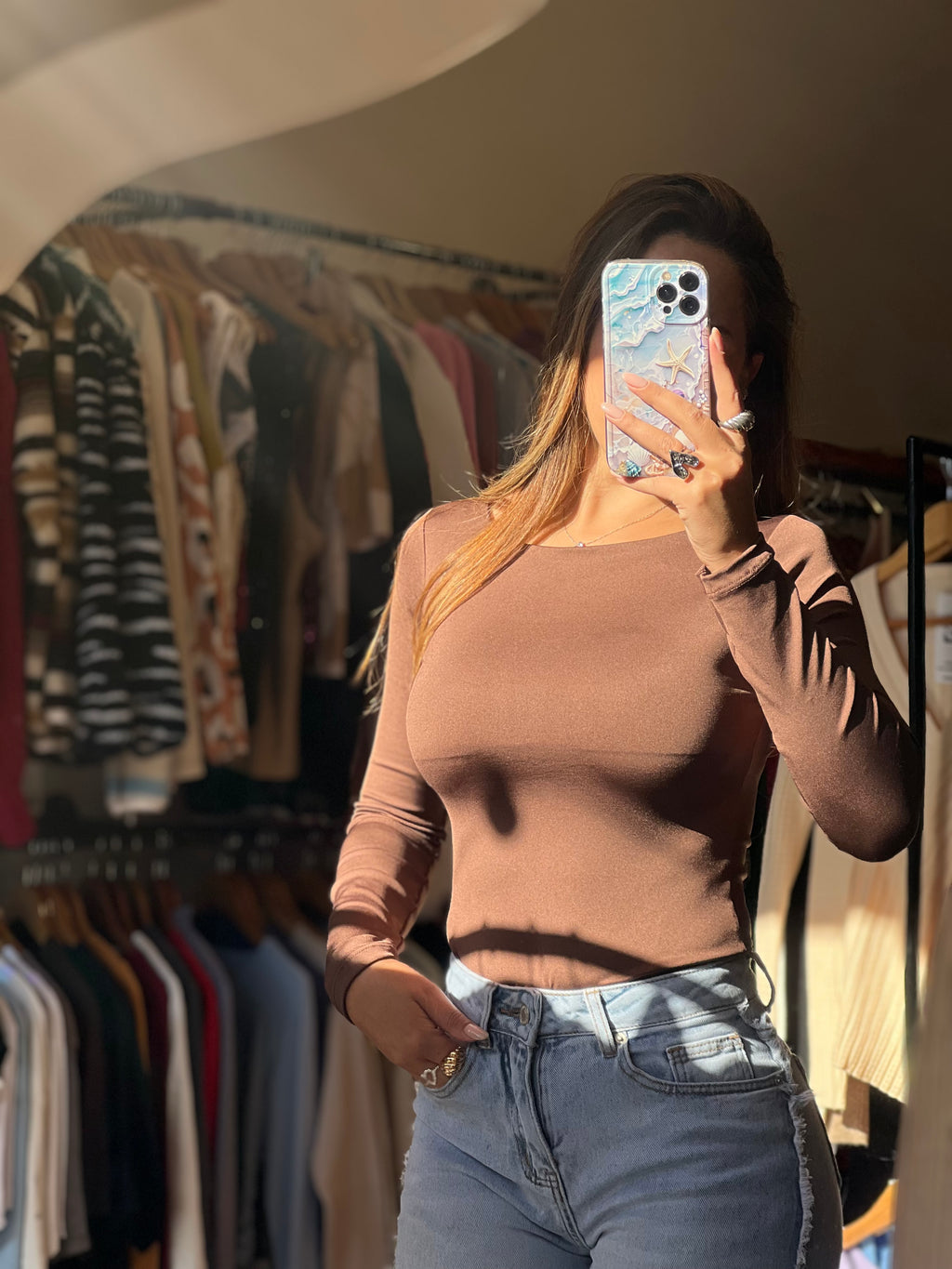 Body alicrado