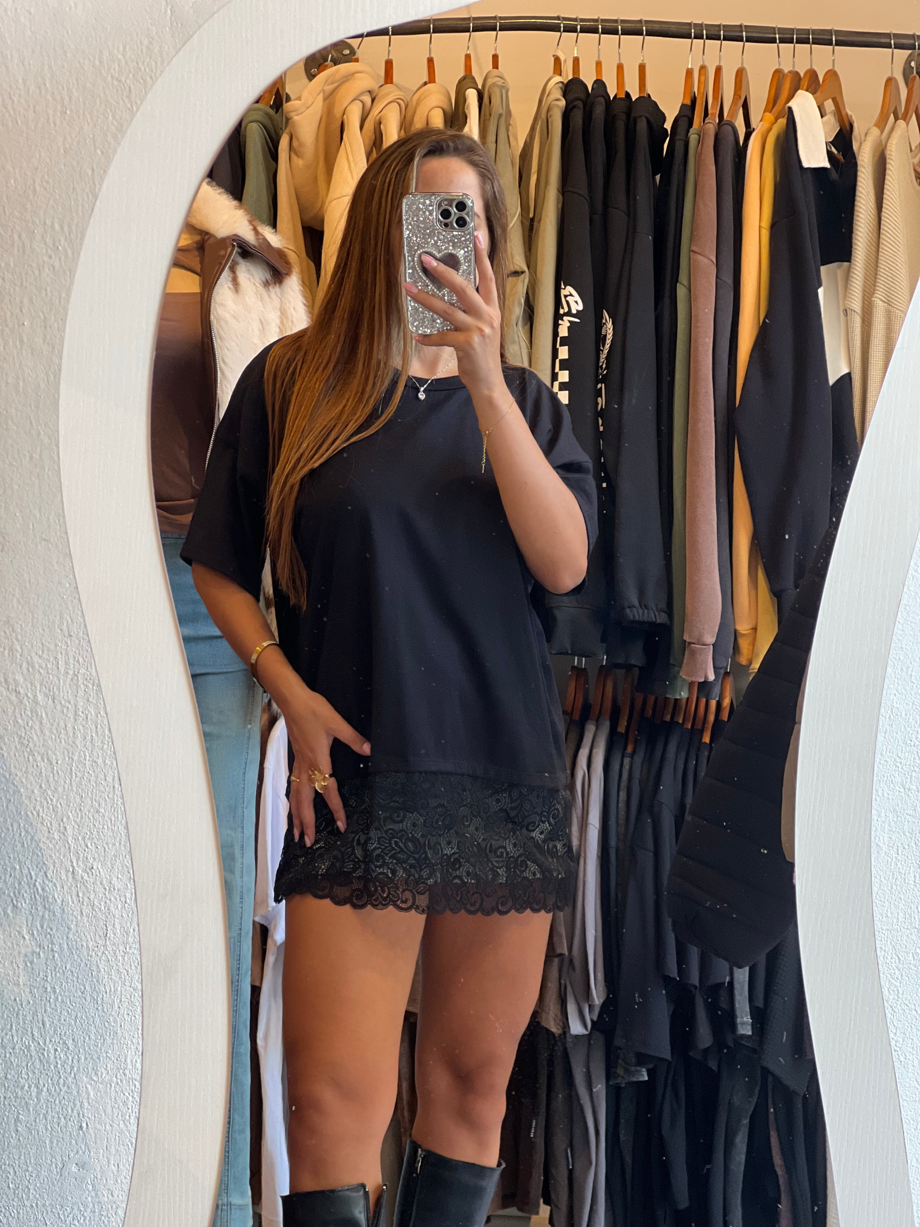 Remera con encaje