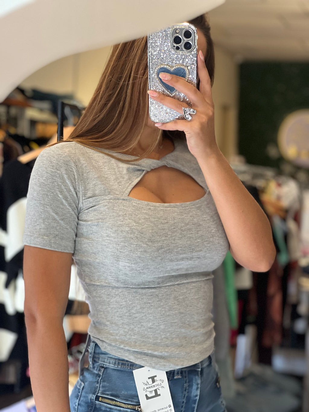 Remera abertura
